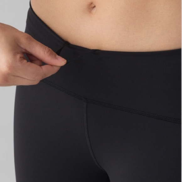 Lululemon Train Times Crop - Picture 10 of 10